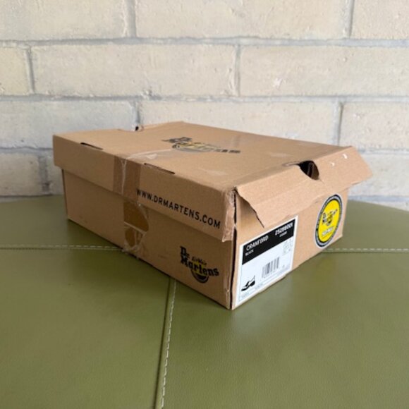 Dr. Martens Cranford oxford black size US W 10 / UK 8 NIB - Picture 8 of 8